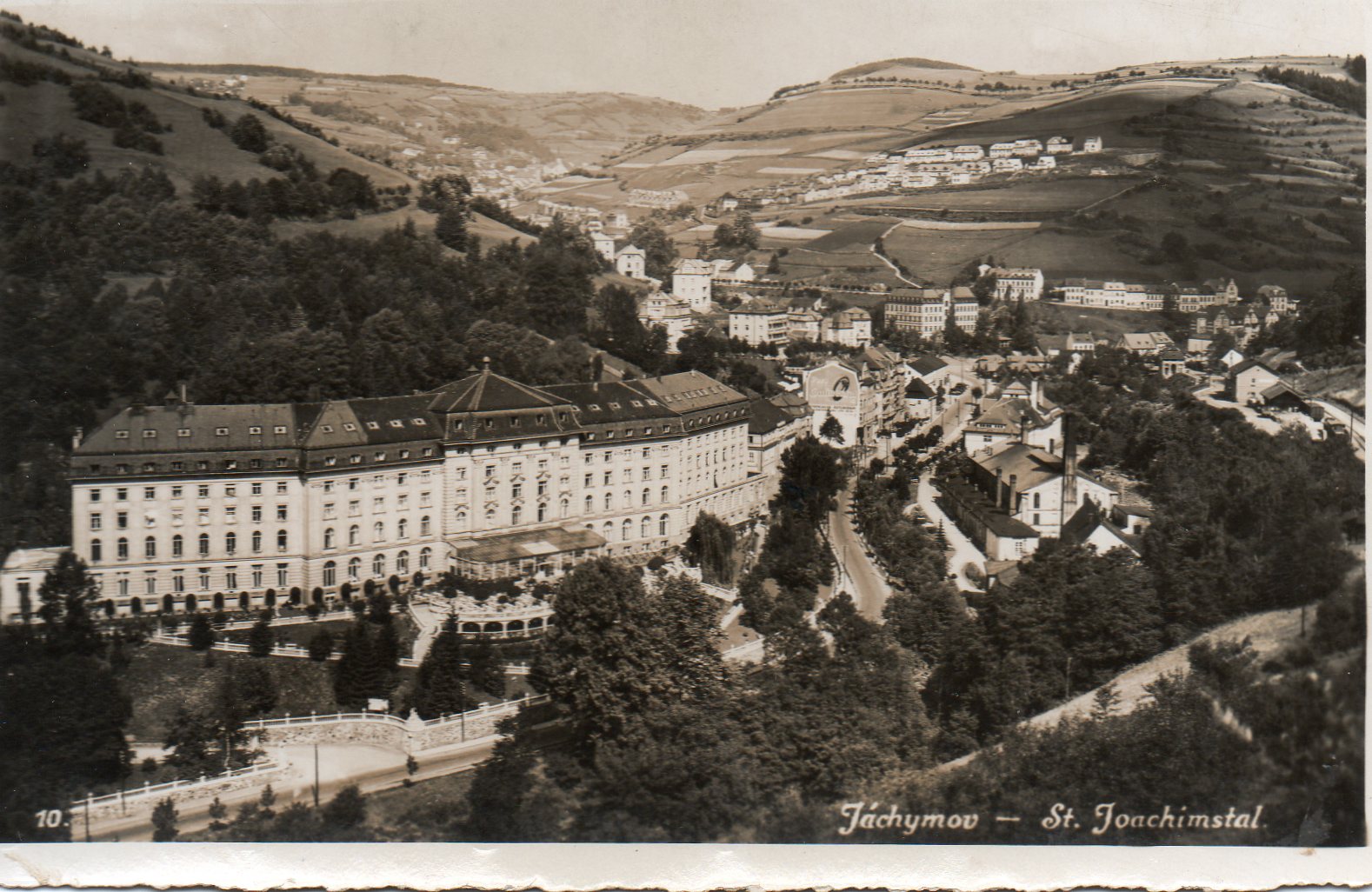 Jáchymov. Zdroj: historická pohlednice, archiv Petra Mikšíčka