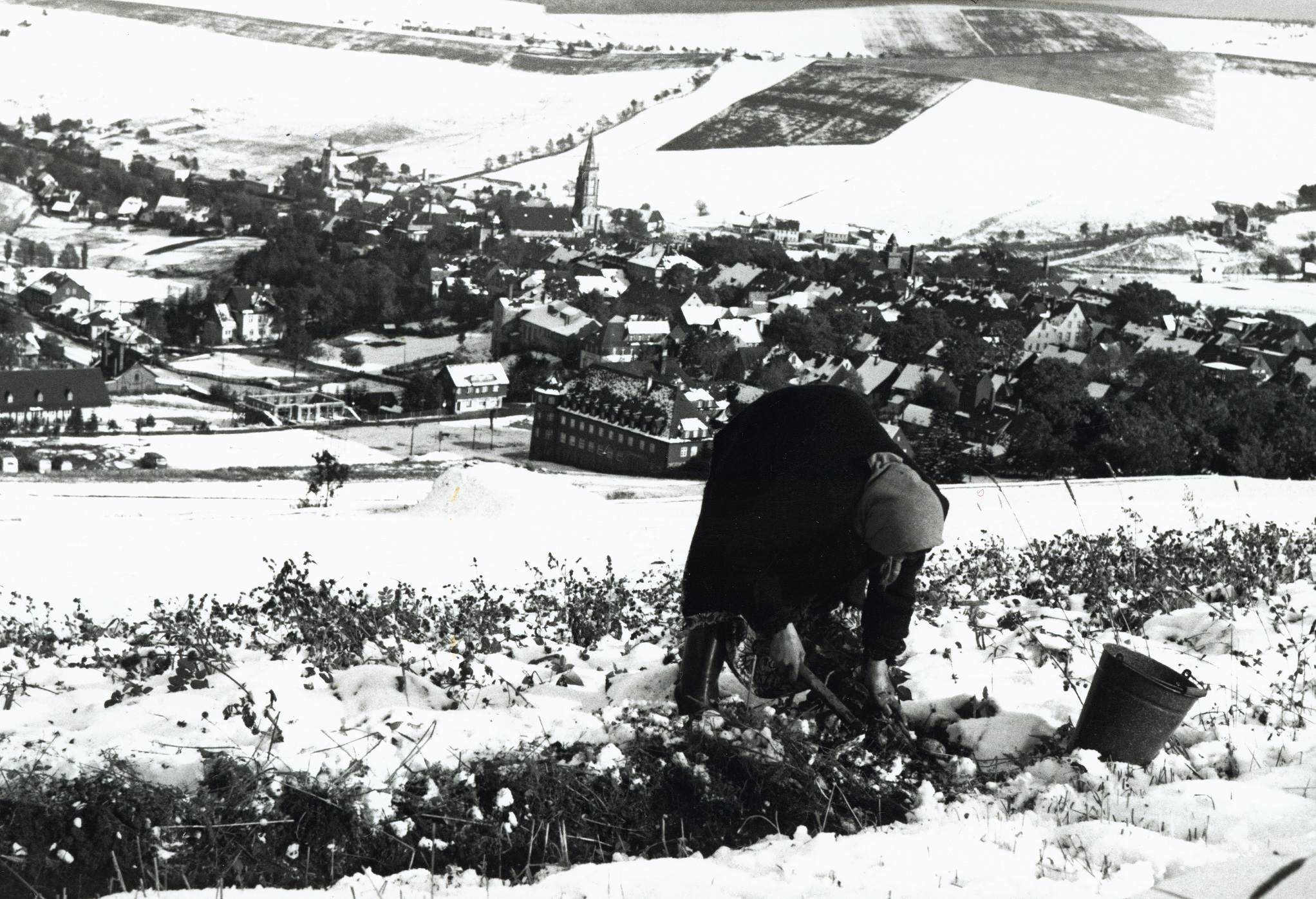 Jáchymov. Zdroj: historická pohlednice, archiv Petra Mikšíčka
