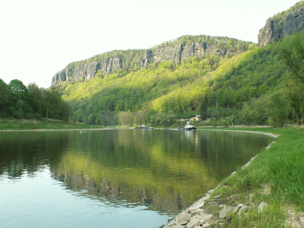 Labský kaňon pod Děčínem. Foto Eva Volfová