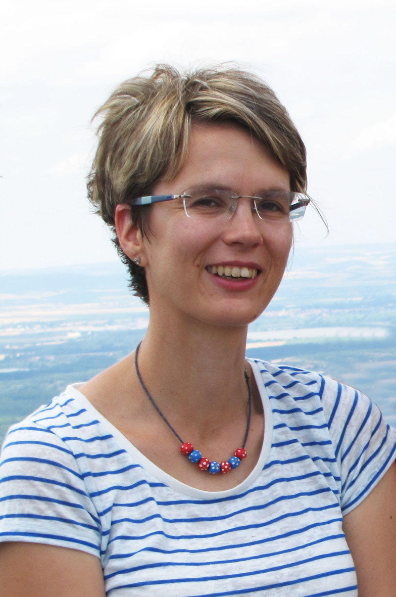 RNDr. Klára Řehounková, Ph.D. RNDr. Klára Řehounková, Ph.D.